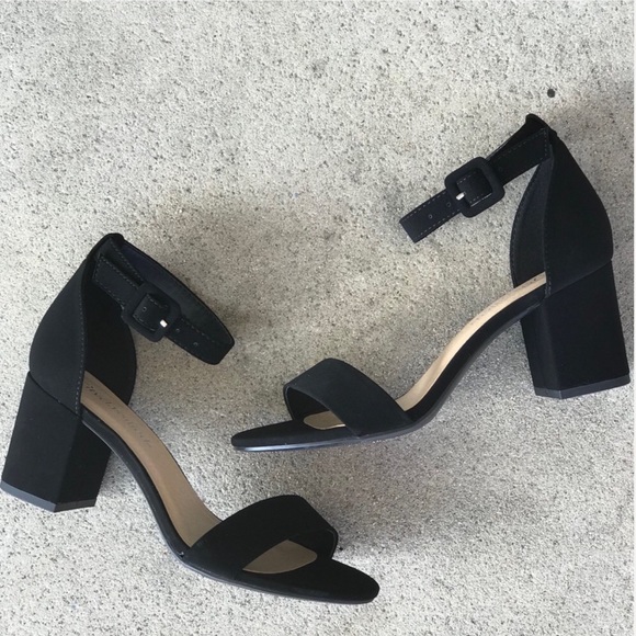 City Classified Black Cake Ankle Strap 2.5” Heel - Picture 2 of 7